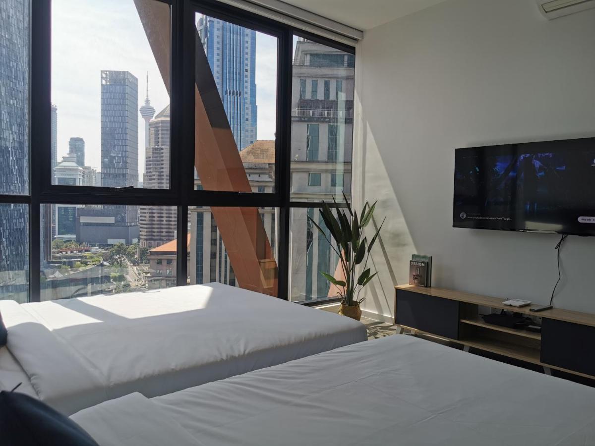 Scarletz Suites Klcc By De Harlequins Guesthouse Куала-Лумпур Экстерьер фото
