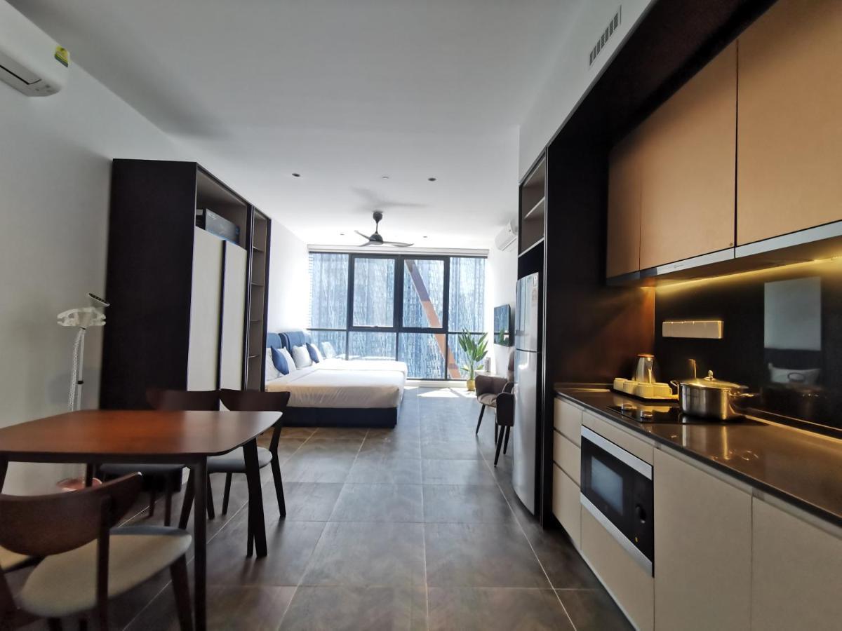 Scarletz Suites Klcc By De Harlequins Guesthouse Куала-Лумпур Экстерьер фото
